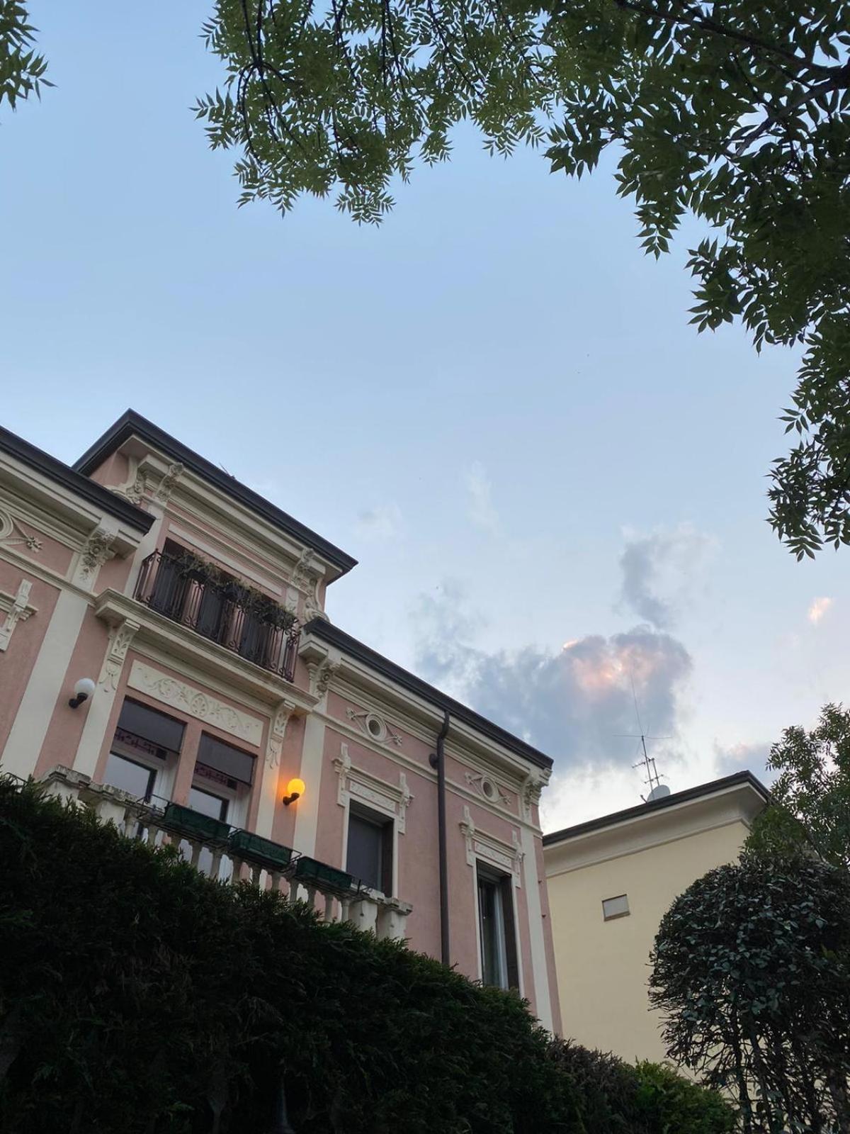 Nuovo E Luminoso *